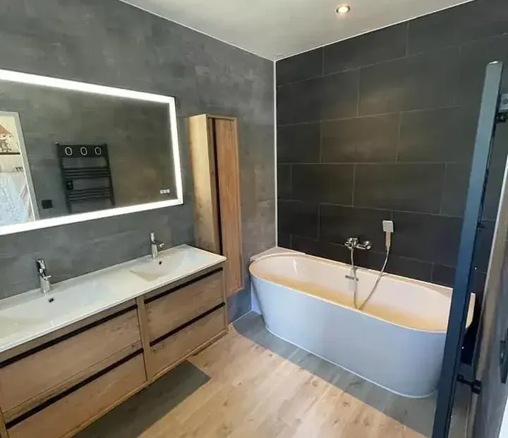 Quelle hauteur pour un meuble de salle de bain ?