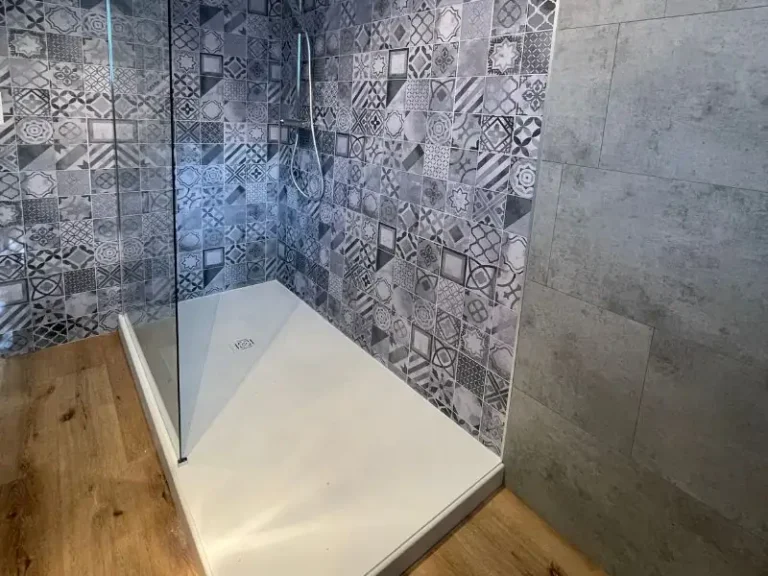 Rénovation complète d&rsquo;une salle de bain sur la teste de buch