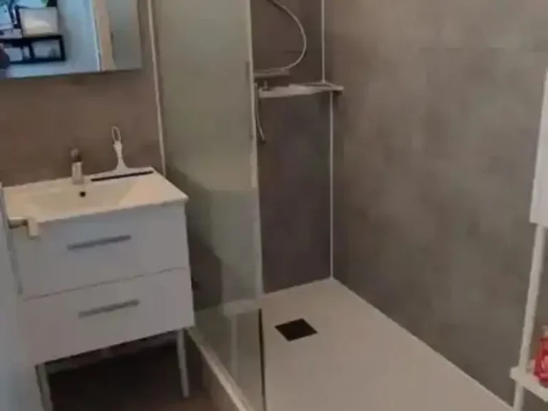 Rénovation complète de salle de bain sur Mérignac